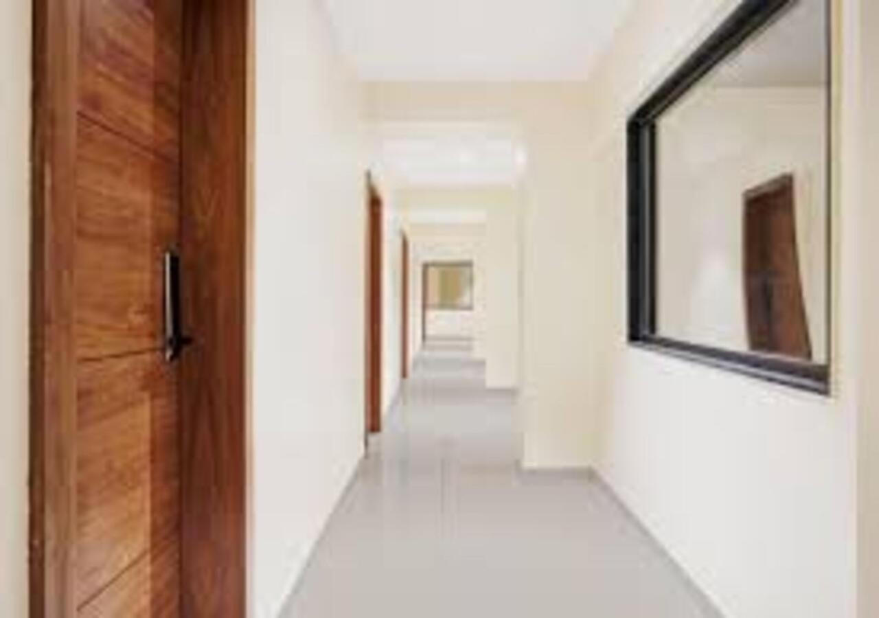 L P Regency, Pune Eksteriør bilde